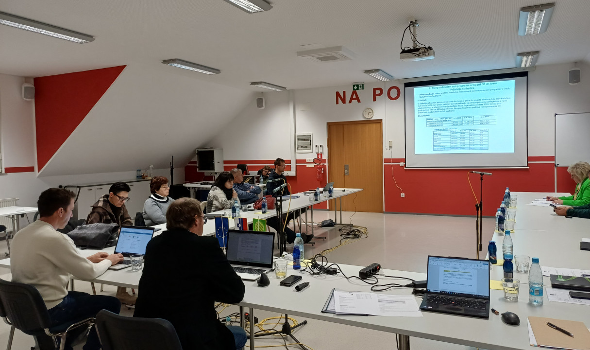 16. redna seja Občinskega sveta