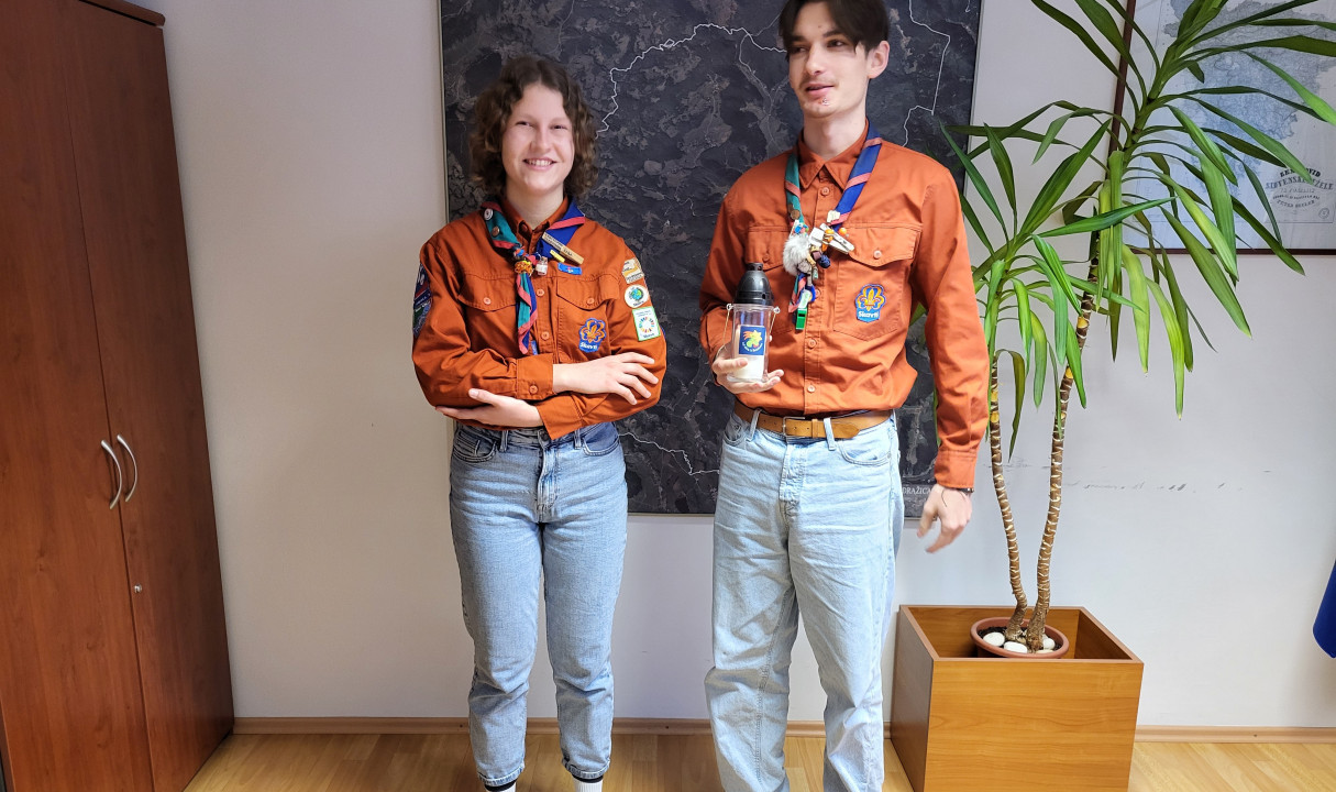 Skavti prinesli luč miru